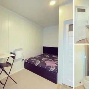 Apartament D-2 , Варшава Польша